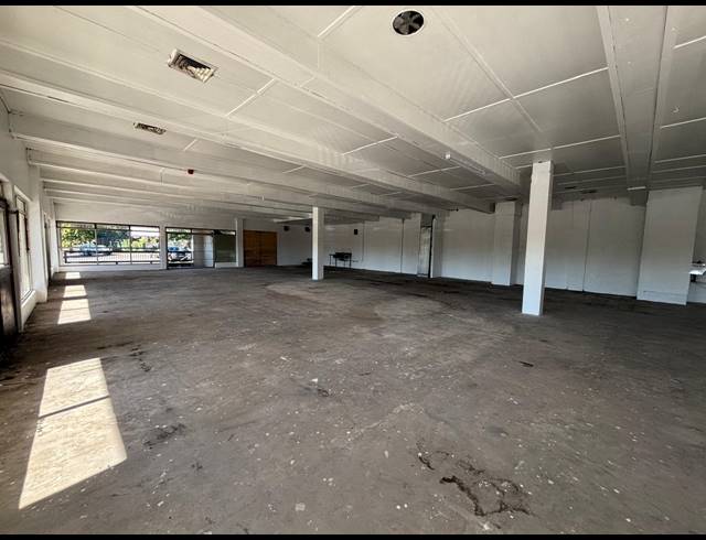 501M² RETAIL TO LET IN DURBANVILLE CENTRAL